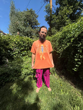 Load image into Gallery viewer, Meat Suit Screen Printed Unisex T-shirt